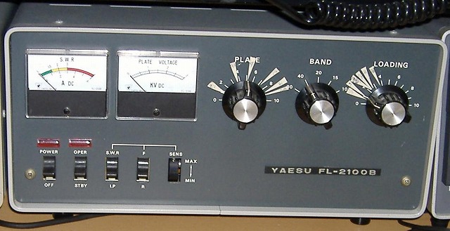 八重洲無線 500Wリニアアンプ「FL-2100B」